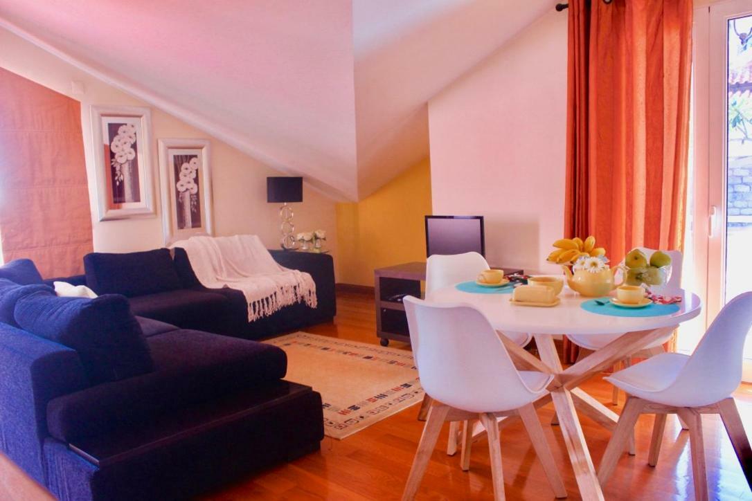 Апартаменты Pink House Понта-ду-Сол Экстерьер фото